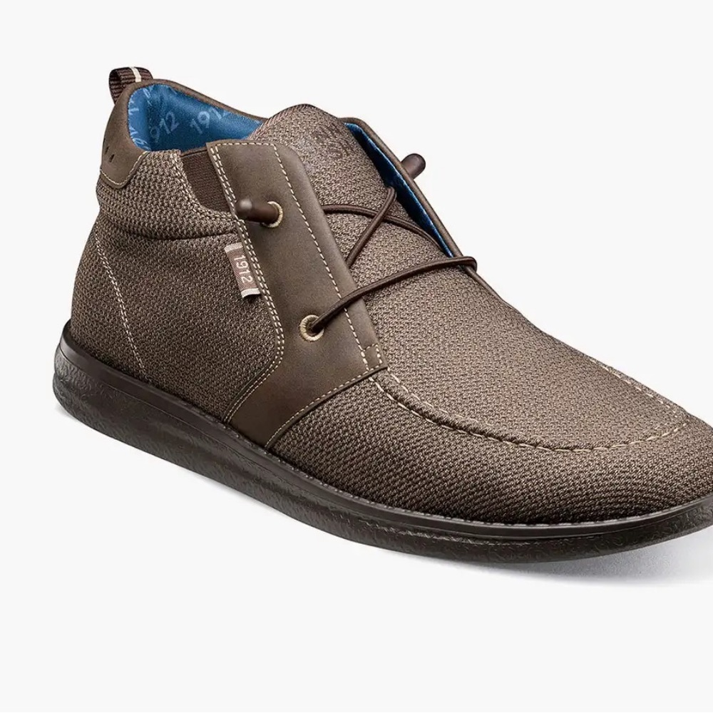 Men's versatile lightweight boot